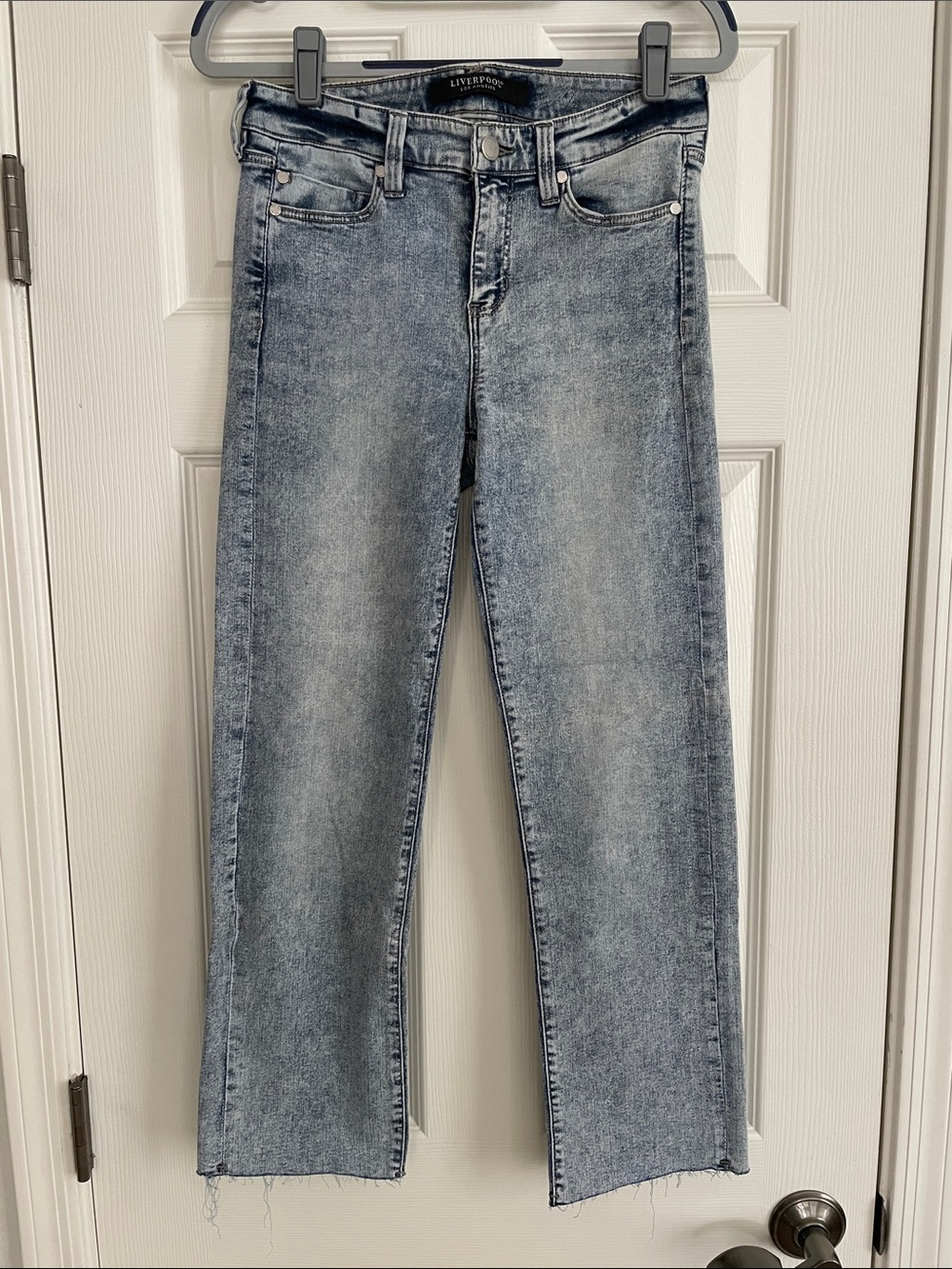 Liverpool acid wash straight crop jeans